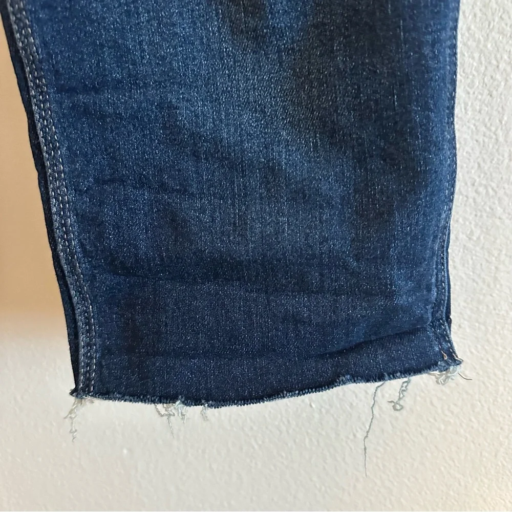Judy Blue Dark Cropped Black Blue Jeans - Picture 6 of 9
